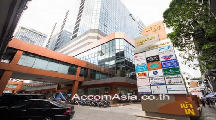 5  Office Space For Rent in Sukhumvit ,Bangkok BTS Ploenchit at Maha Thun Plaza Building AA13169